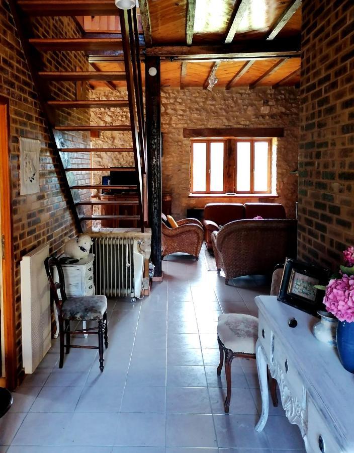 Villa La Fée Bleue à Limeyrat Extérieur photo