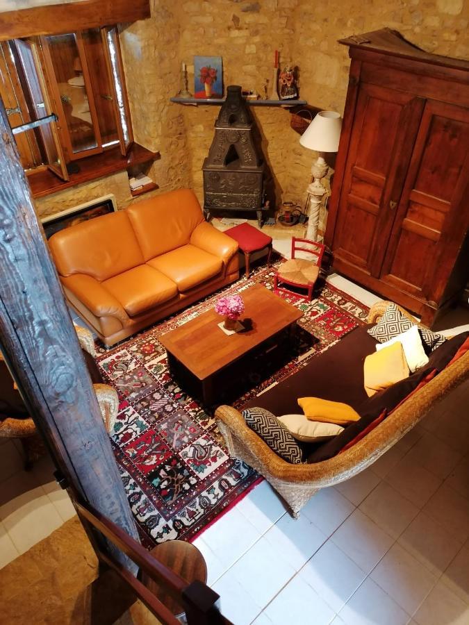 Villa La Fée Bleue à Limeyrat Extérieur photo